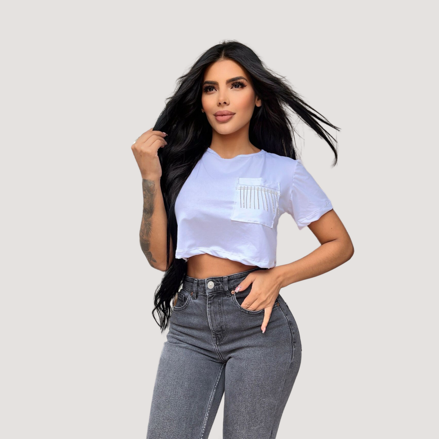 Tshirt crop top- loose fit-chain detail - Saida Fashion