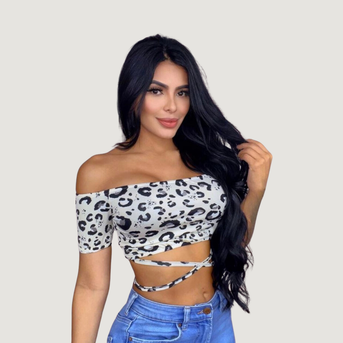 Off shoulder cropped tee-short sleeves - Saida Fashion 