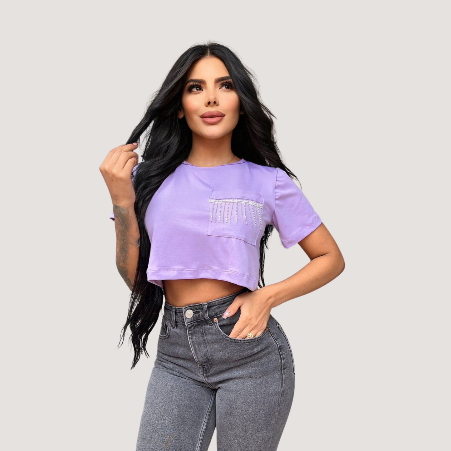 Tshirt crop top- loose fit-chain detail - Saida Fashion 