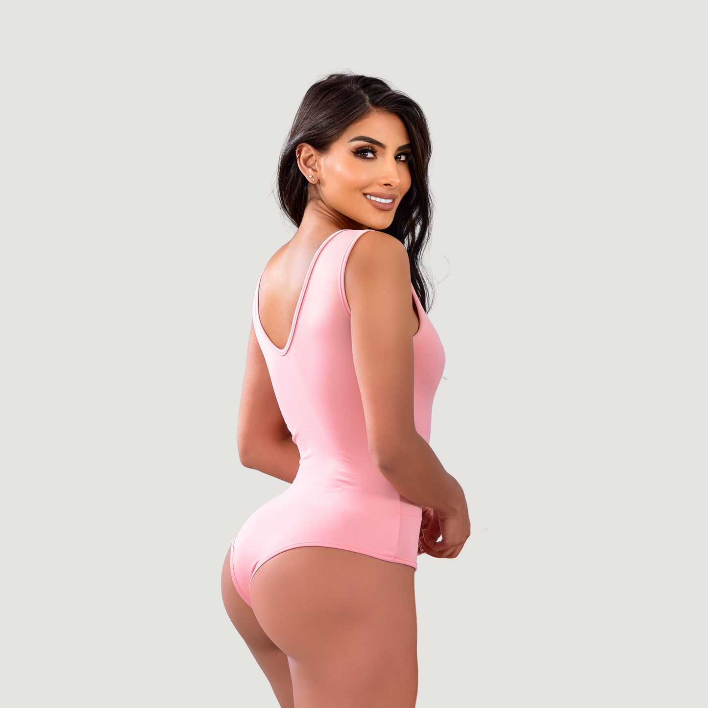 Workout Bodysuit - Zippered Neckline - Saida Fashion 