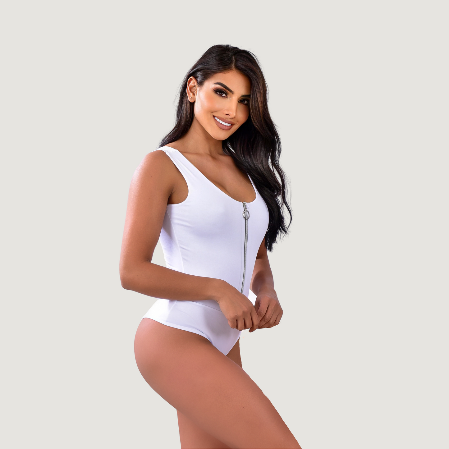 Workout Bodysuit - Zippered Neckline - Saida Fashion 