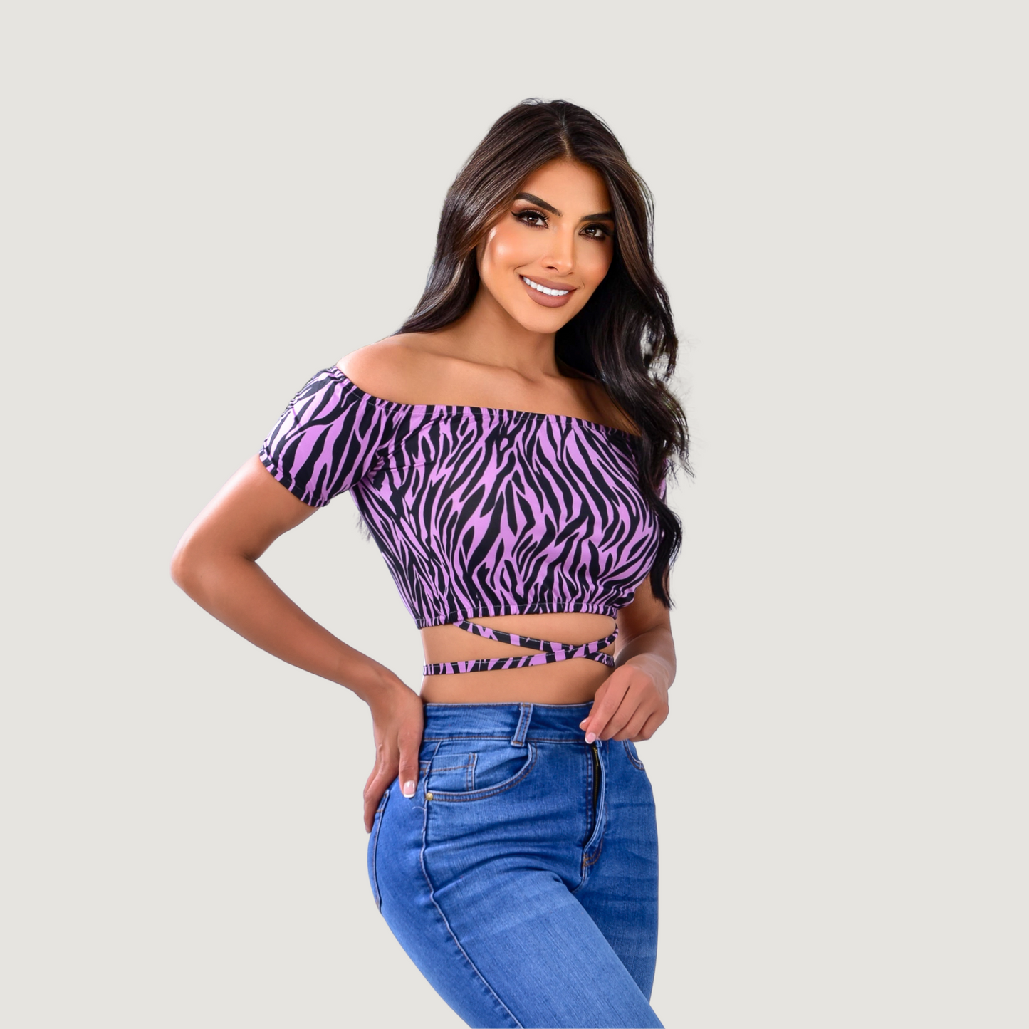 Off shoulder cropped tee-short sleeves - Saida Fashion 