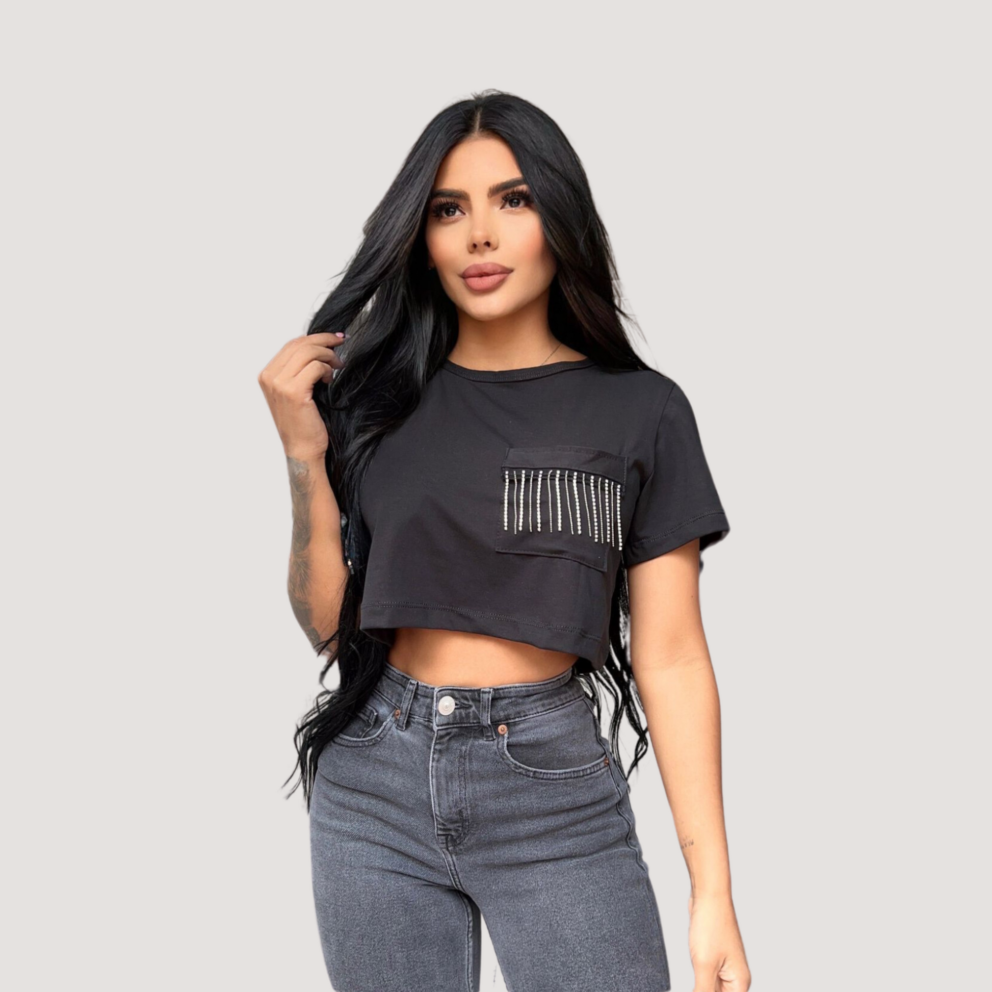 Tshirt crop top- loose fit-chain detail - Saida Fashion 