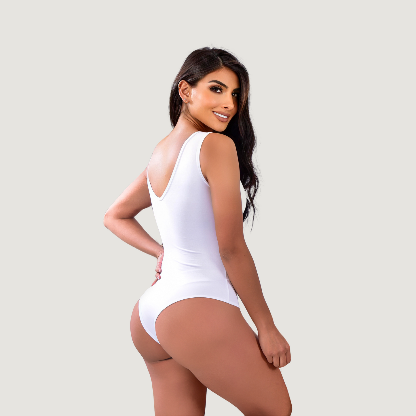 Workout Bodysuit - Zippered Neckline - Saida Fashion 