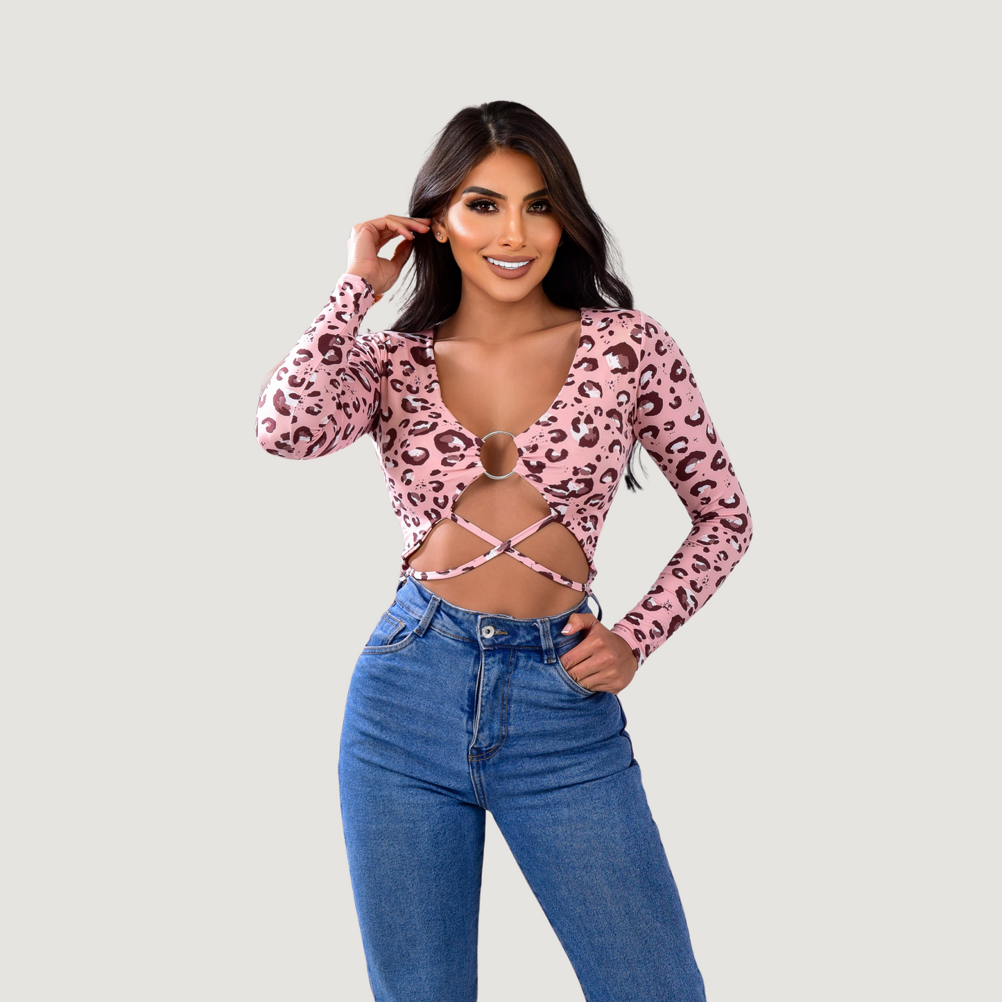 Long sleeve crop top- open neckline - Saida Fashion 